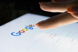 Tanpa Install Aplikasi Lain, Manfaatkan Google Search Untuk Koreksi Tata Bahasa