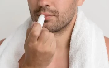 Bibir Sehat dan Percaya Diri, 7 Rekomendasi Lip Balm Terbaik untuk Pria